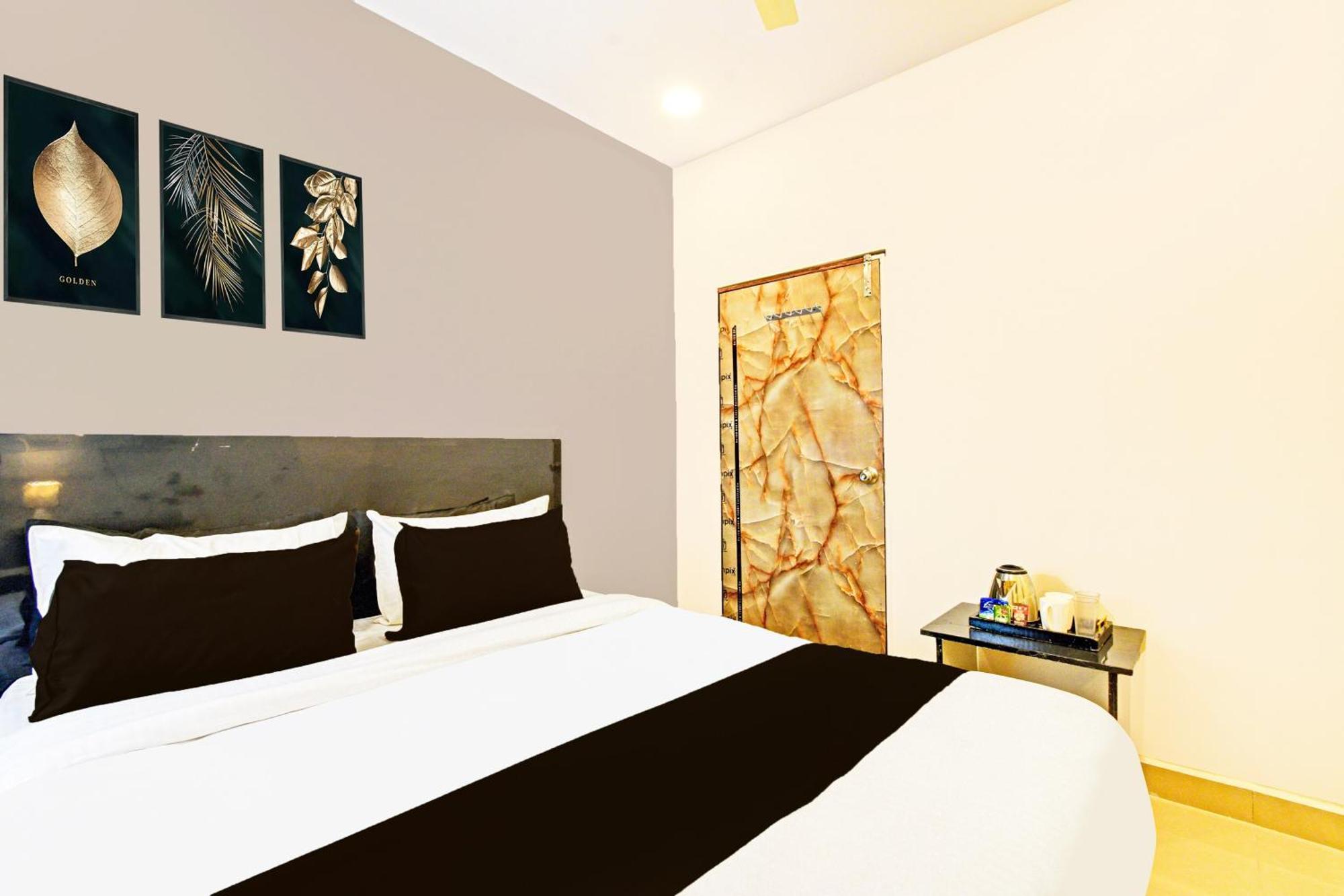 Hotel O Malani Inn Hyderabad Eksteriør billede